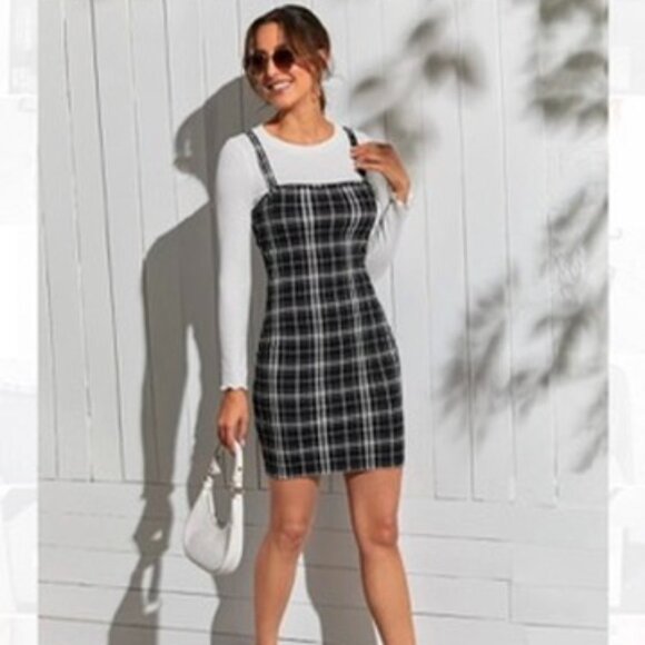 Dresses & Skirts - Plaid Dress